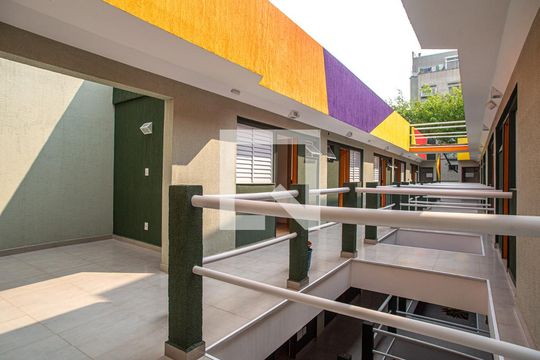 Área comum - Hall dos Apartamentos de kitnet/studio para alugar com 1 quarto, 15m² em Bela Vista, São Paulo