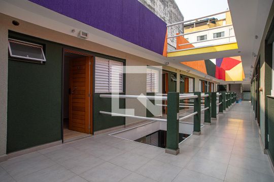 Área comum - Hall dos Apartamentos de kitnet/studio para alugar com 1 quarto, 15m² em Bela Vista, São Paulo