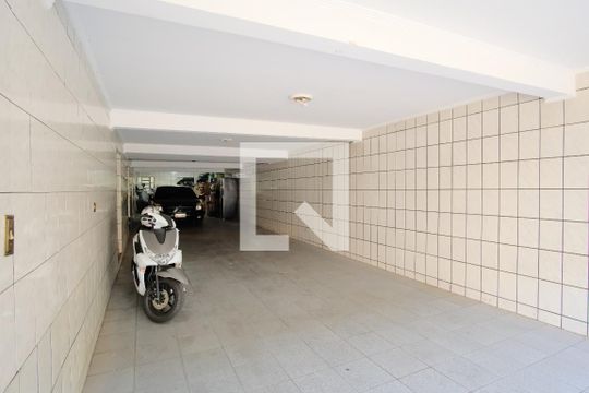 Garagem de casa para alugar com 4 quartos, 255m² em Vila Gomes Cardim, São Paulo