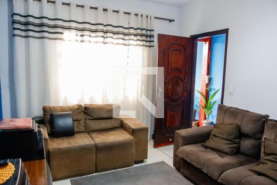 sala de casa à venda com 3 quartos, 125m² em Padroeira, Osasco