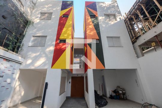 Fachada de kitnet/studio para alugar com 1 quarto, 16m² em Bela Vista, São Paulo