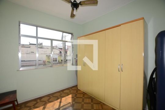 Quarto 1 de casa à venda com 3 quartos, 300m² em Vila da Penha, Rio de Janeiro