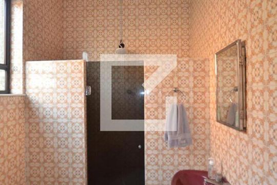 Banheiro de casa à venda com 3 quartos, 300m² em Vila da Penha, Rio de Janeiro