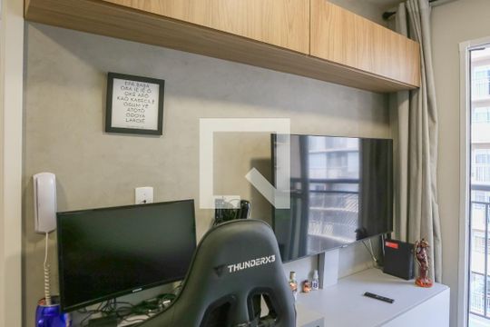 Sala de apartamento à venda com 1 quarto, 28m² em Vila Romana, São Paulo
