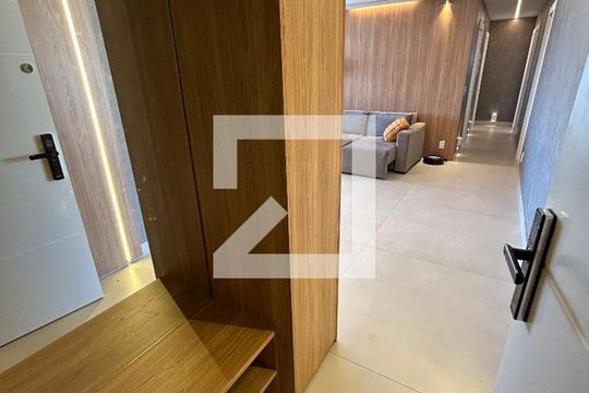 Hall de entrada de apartamento para alugar com 3 quartos, 100m² em Perdizes, São Paulo
