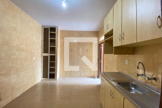 Cozinha de apartamento à venda com 2 quartos, 62m² em Riachuelo, Rio de Janeiro