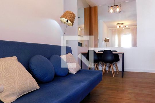 Sala de apartamento para alugar com 2 quartos, 70m² em Santa Terezinha, Paulínia