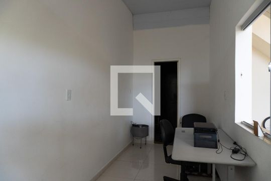 Escritório de casa à venda com 4 quartos, 240m² em Tropical, Contagem