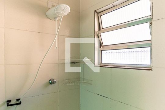 Banheiro de apartamento para alugar com 2 quartos, 54m² em Santa Cecilia, São Paulo