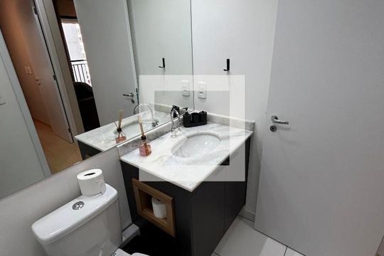Banheiro de apartamento à venda com 1 quarto, 32m² em Perdizes, São Paulo