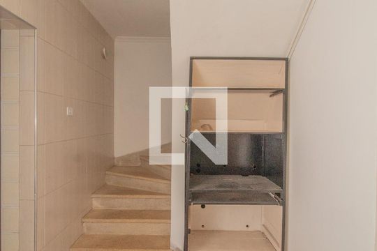 Escada de casa à venda com 3 quartos, 107m² em Jardim, Santo André