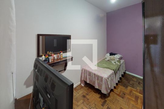 Casa à venda com 5 quartos, 240m² em Jardim Botânico, Rio de Janeiro