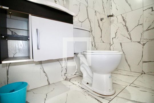 Banheiro de casa para alugar com 1 quarto, 40m² em Baixa de Quintas, Salvador