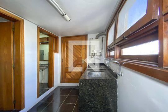 Área de Serviço de apartamento para alugar com 3 quartos, 86m² em Centro, São Leopoldo