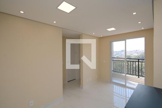 Apartamento para alugar com 2 quartos, 41m² em Usina Piratininga, São Paulo