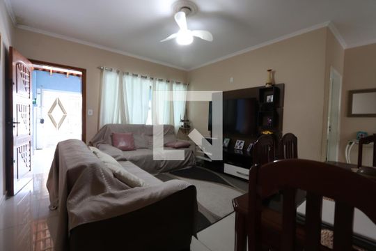 Sala de casa à venda com 4 quartos, 220m² em Vila Tolstoi, São Paulo