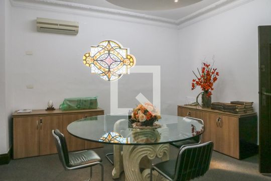 Casa à venda com 6 quartos, 520m² em Pacaembu, São Paulo