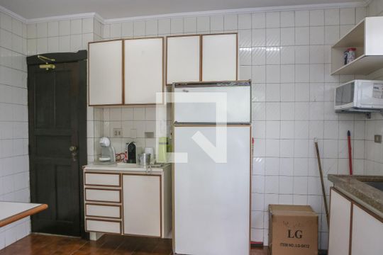Cozinha de casa à venda com 6 quartos, 520m² em Pacaembu, São Paulo