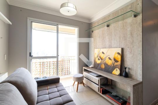 Sala  de apartamento para alugar com 2 quartos, 50m² em Limão, São Paulo