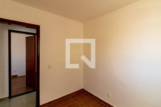 Quarto 1 de apartamento para alugar com 3 quartos, 55m² em Santa Maria, Belo Horizonte