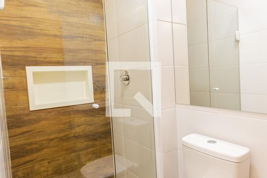 Banheiro de apartamento à venda com 2 quartos, 69m² em Jardim, Santo André