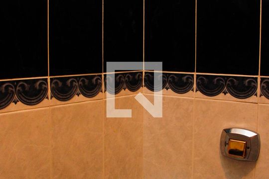 LAVABO de casa de condomínio à venda com 4 quartos, 403m² em Bairro das Palmeiras, Campinas