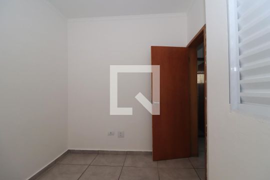 Quarto 1 de apartamento para alugar com 2 quartos, 30m² em Penha de França, São Paulo