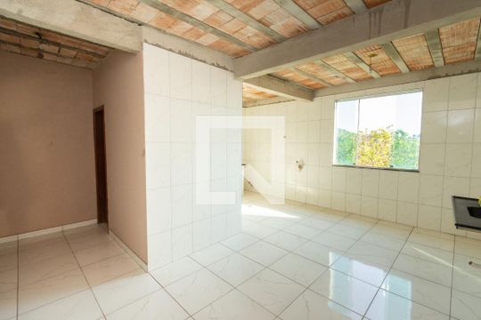 Casa 1 - Cozinha e Área de Serviços de casa à venda com 4 quartos, 180m² em Solar do Barreiro (barreiro, Belo Horizonte