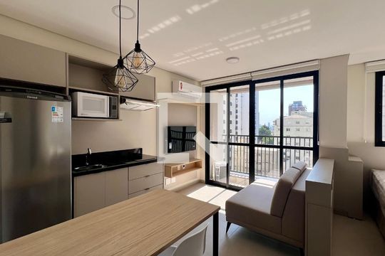 Apartamento para alugar com 1 quarto, 35m² em Sumarezinho, São Paulo