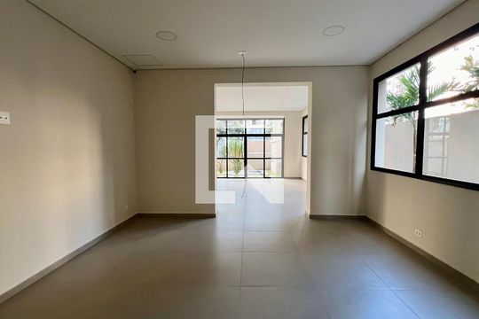 Área comum de apartamento para alugar com 1 quarto, 35m² em Sumarezinho, São Paulo