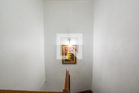 Escada de casa à venda com 2 quartos, 214m² em Vila Santa Teresa, Santo André
