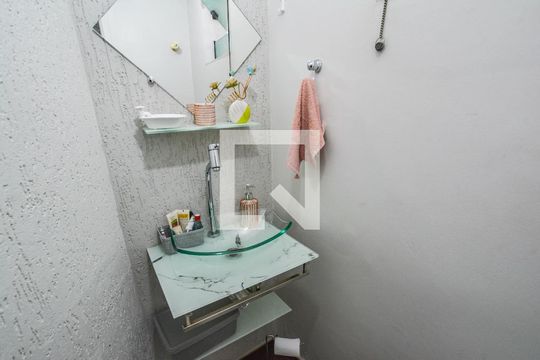 Lavabo de casa à venda com 2 quartos, 214m² em Vila Santa Teresa, Santo André