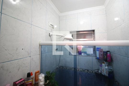 Banheiro de casa à venda com 2 quartos, 45m² em Padroeira, Osasco