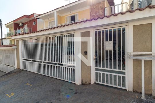 Fachada de casa à venda com 3 quartos, 150m² em Mandaqui, São Paulo