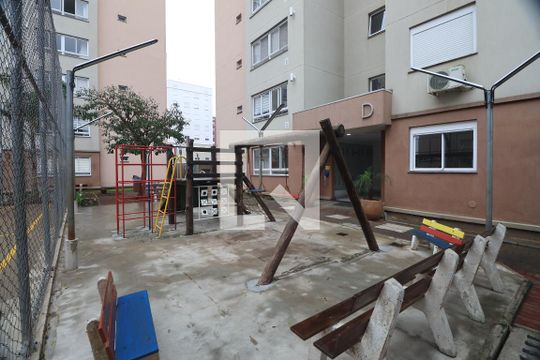 Área comum - Playground de apartamento à venda com 2 quartos, 54m² em Fátima, Canoas