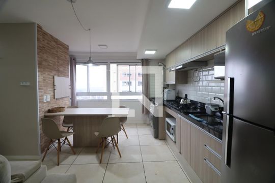 Cozinha e Área de Serviço de apartamento à venda com 2 quartos, 54m² em Fátima, Canoas