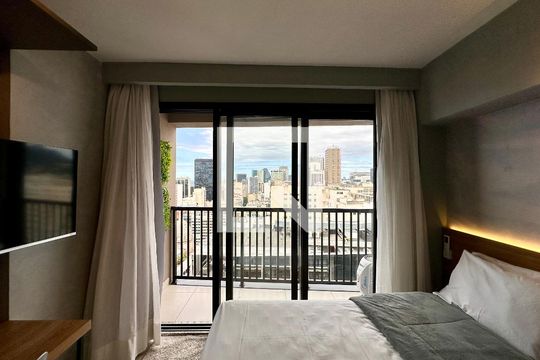 Sala/Quarto de kitnet/studio à venda com 1 quarto, 32m² em Centro, Rio de Janeiro