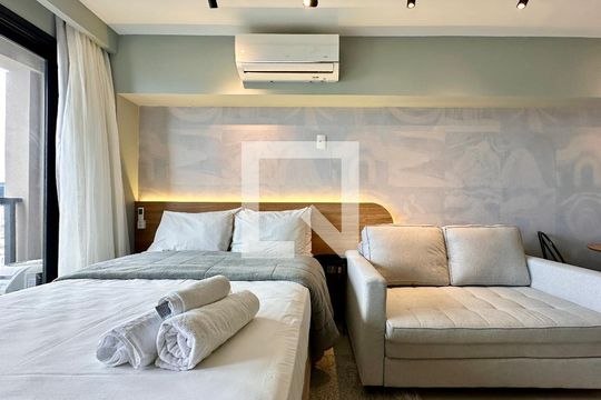 Sala/Quarto de kitnet/studio à venda com 1 quarto, 32m² em Centro, Rio de Janeiro