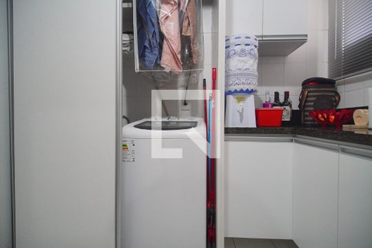 Cozinha de apartamento à venda com 2 quartos, 59m² em Vila Nova, Novo Hamburgo