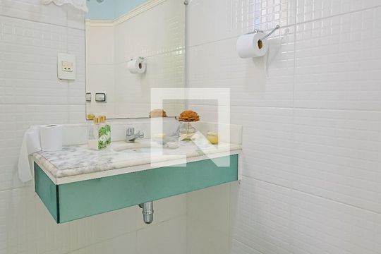 Lavabo de casa de condomínio à venda com 5 quartos, 560m² em Vila do Ouro, Nova Lima