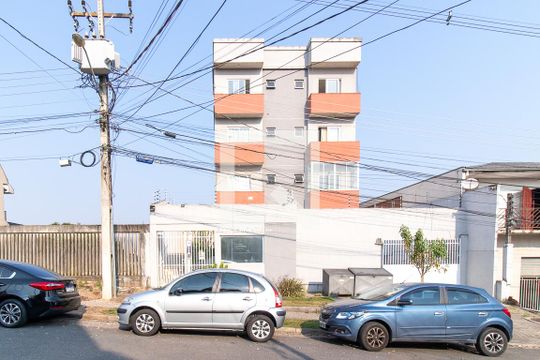 Fachada do Condominio de apartamento para alugar com 2 quartos, 48m² em Guaíra, Curitiba