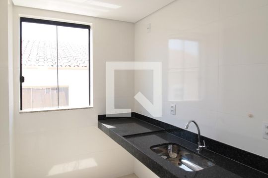 Cozinha de apartamento à venda com 3 quartos, 119m² em Copacabana, Belo Horizonte