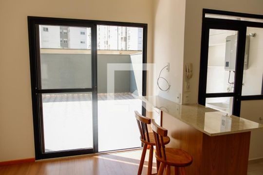 sala de apartamento à venda com 1 quarto, 82m² em Continental, Osasco