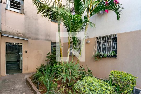 Fachada do bloco de apartamento para alugar com 2 quartos, 47m² em Barreiro(solar do Barreiro, Belo Horizonte