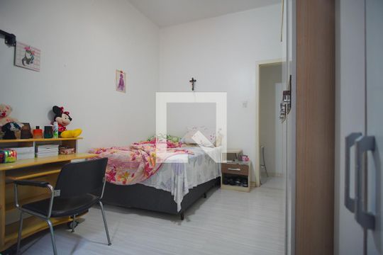 Quarto 2 de apartamento para alugar com 2 quartos, 86m² em Navegantes, Porto Alegre