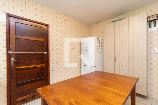 Cozinha de casa à venda com 3 quartos, 139m² em Parada Inglesa, São Paulo