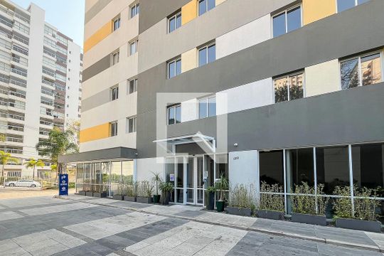 Fachada  de kitnet/studio para alugar com 1 quarto, 20m² em Santa Paula, São Caetano do Sul