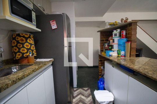 Cozinha de casa de condomínio à venda com 2 quartos, 55m² em Recreio dos Bandeirantes, Rio de Janeiro