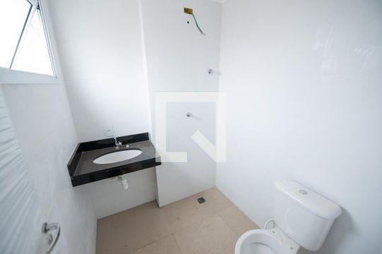 Banheiro de kitnet/studio para alugar com 1 quarto, 29m² em Centro, Taubaté