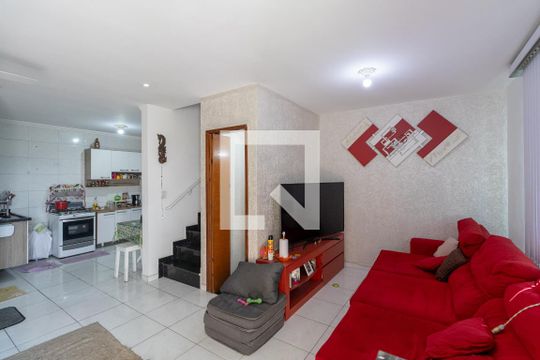 Casa de Condomínio para alugar com 3 quartos, 69m² em Cidade Antônio Estêvão de Carvalho, São Paulo